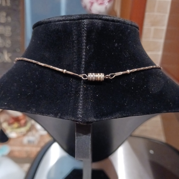 Vintage Mother Of Pearl, Small Lapis Stone 15 in. Sterling Silver Necklace - Picture 5 of 5